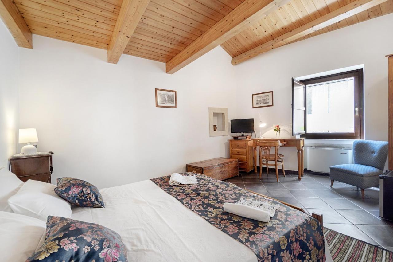 Locanda La Meridiana Ragusa Esterno foto