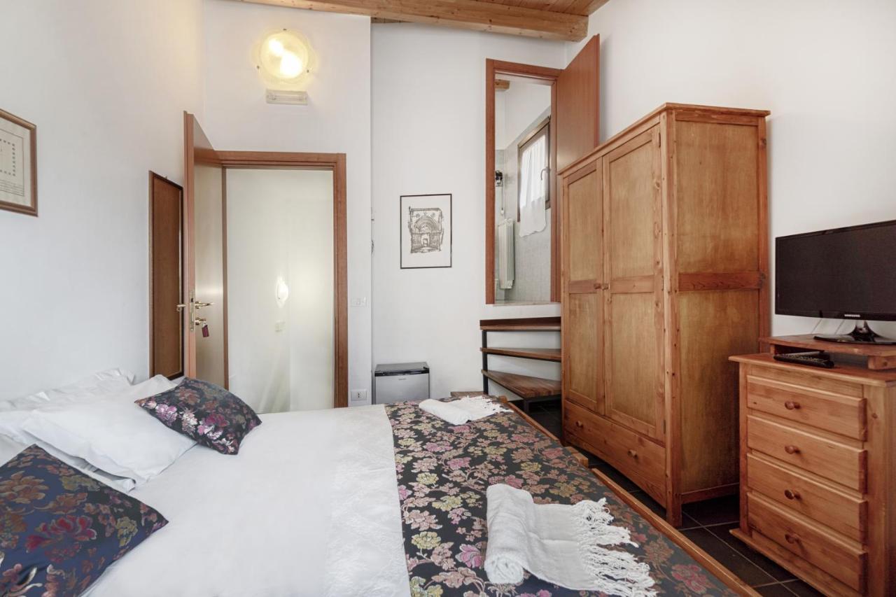 Locanda La Meridiana Ragusa Esterno foto